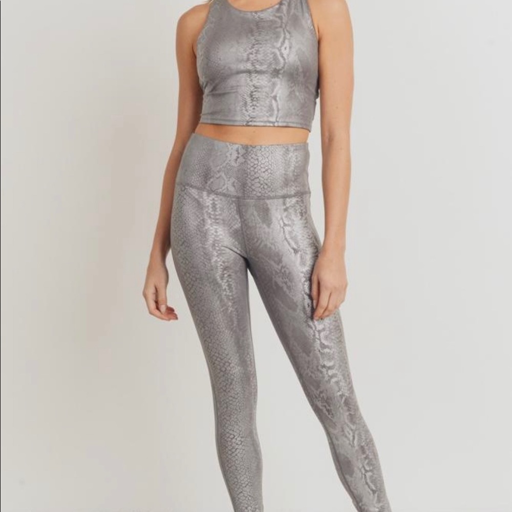 Silver Snake Print Yoga Pants